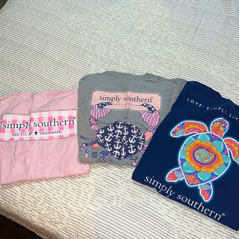 3 simply southern t shirts